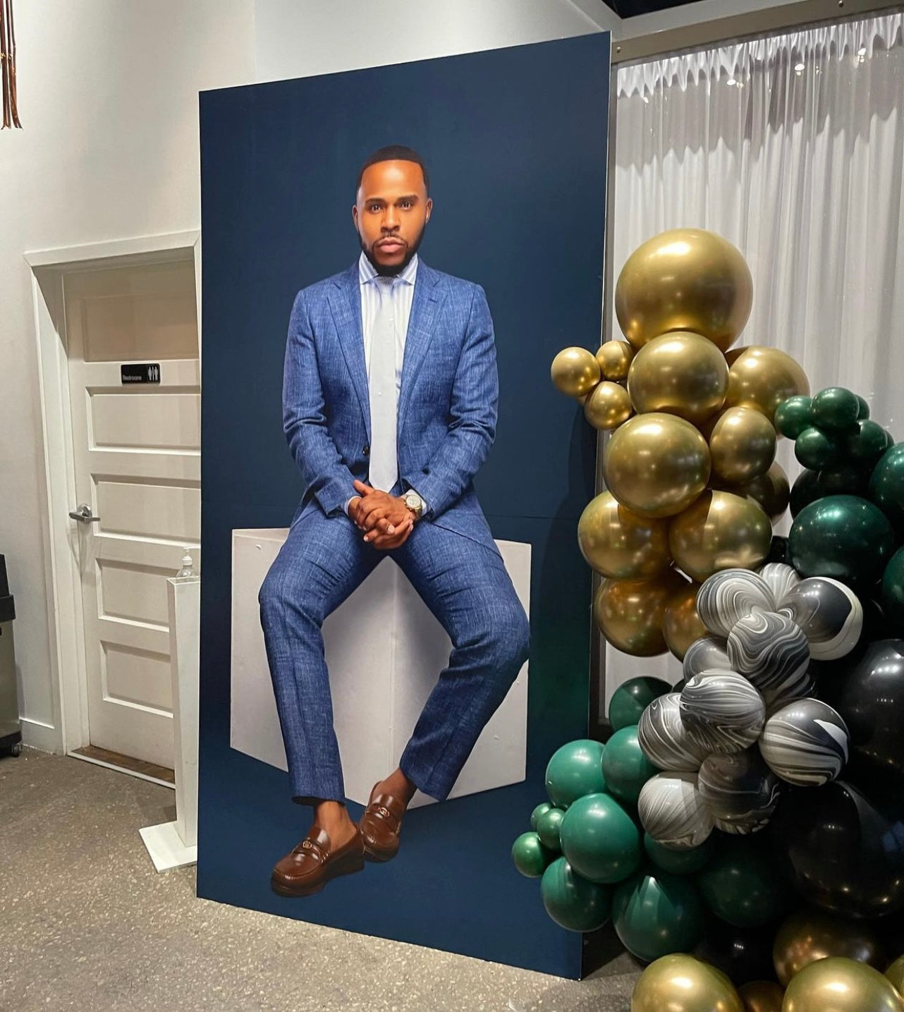 4x8 Foot Standees – Peach City Customs